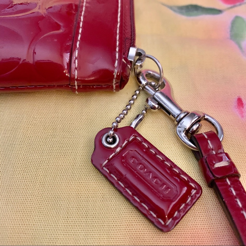Coach Oxblood Patent Leather Vintage Wristlet - Picture 2 of 6